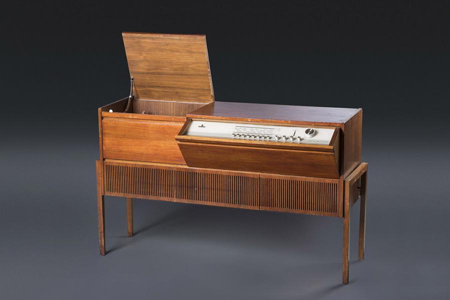 Radio-tocadiscos de mueble, Siemens